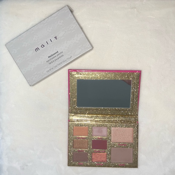 Mally Mallywood Eyeshadow Palette Limited Edition NIB - Picture 3 of 7